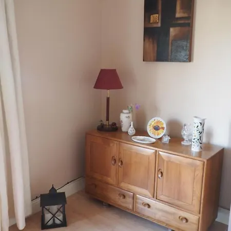 Beautiful 2-bed In Daire Termonbarry